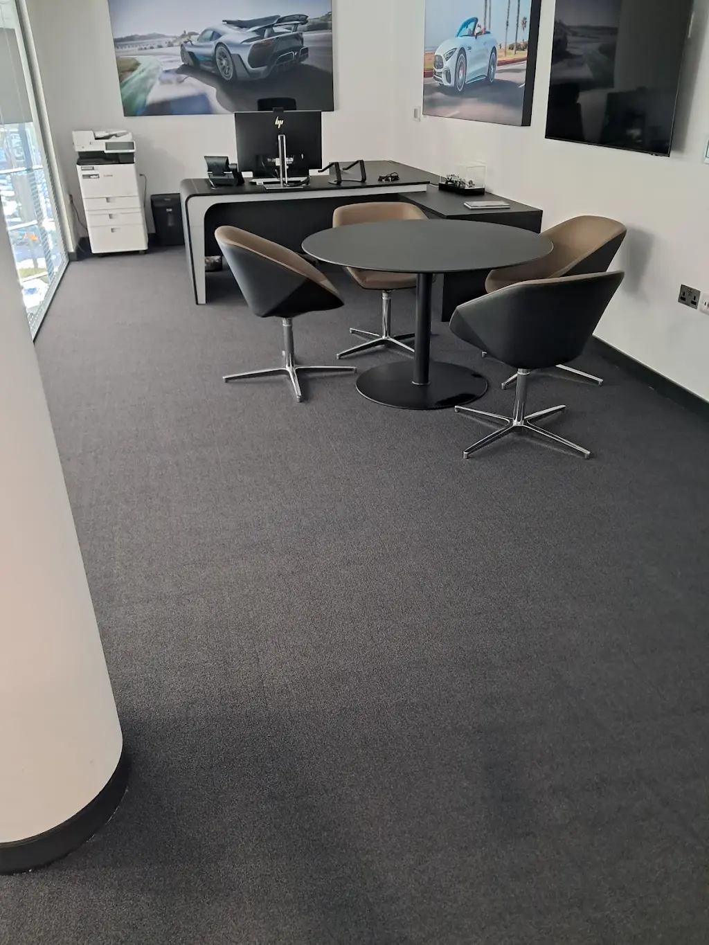 Commercial carpet cleaning for a Surrey office
