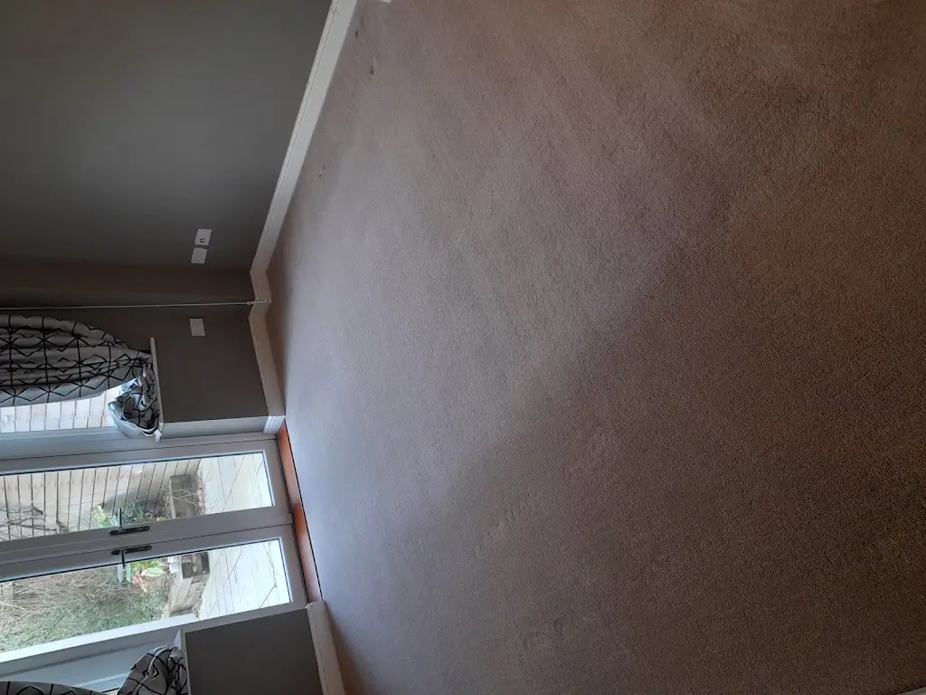 Fresh clean living room carpet in Ewell Surrey after professional cleaning